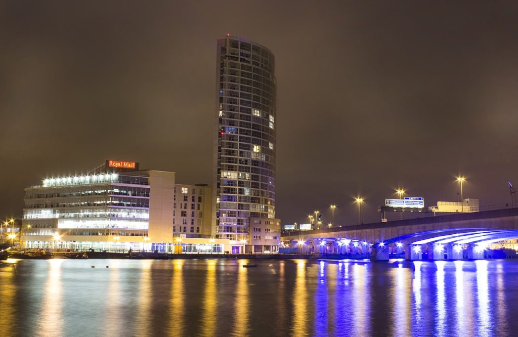 belfast-953301_1280
