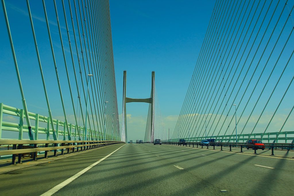 bridge-838760_1920