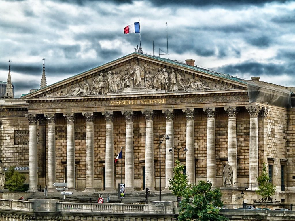 chambre-des-deputes-143841_1280