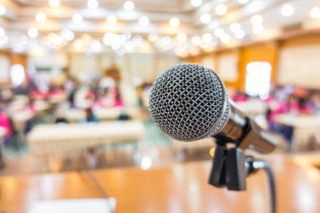 conference-microphone