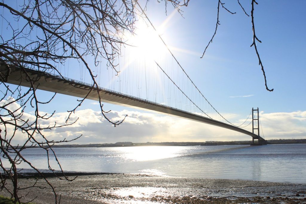 humber-bridge-356603_1280