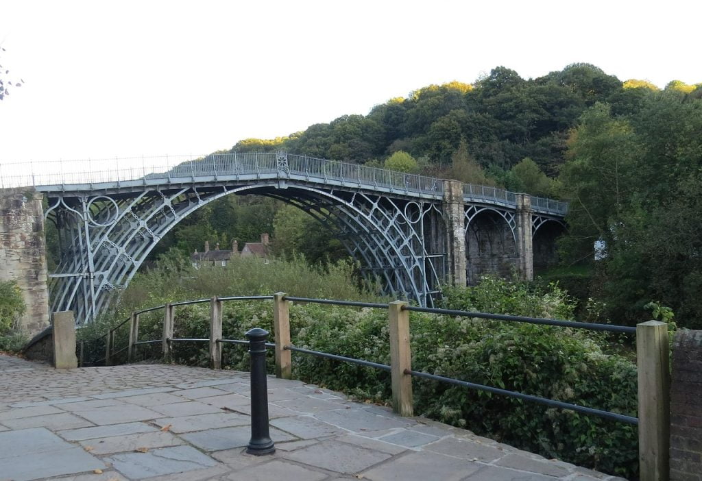 ironbridge-525858_1280