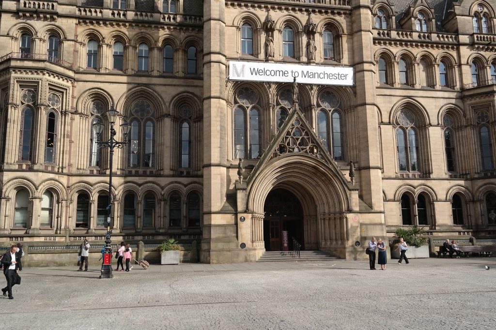 manchester-263210_1280