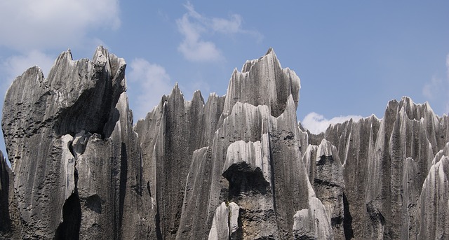 stone-forest-1765526_640