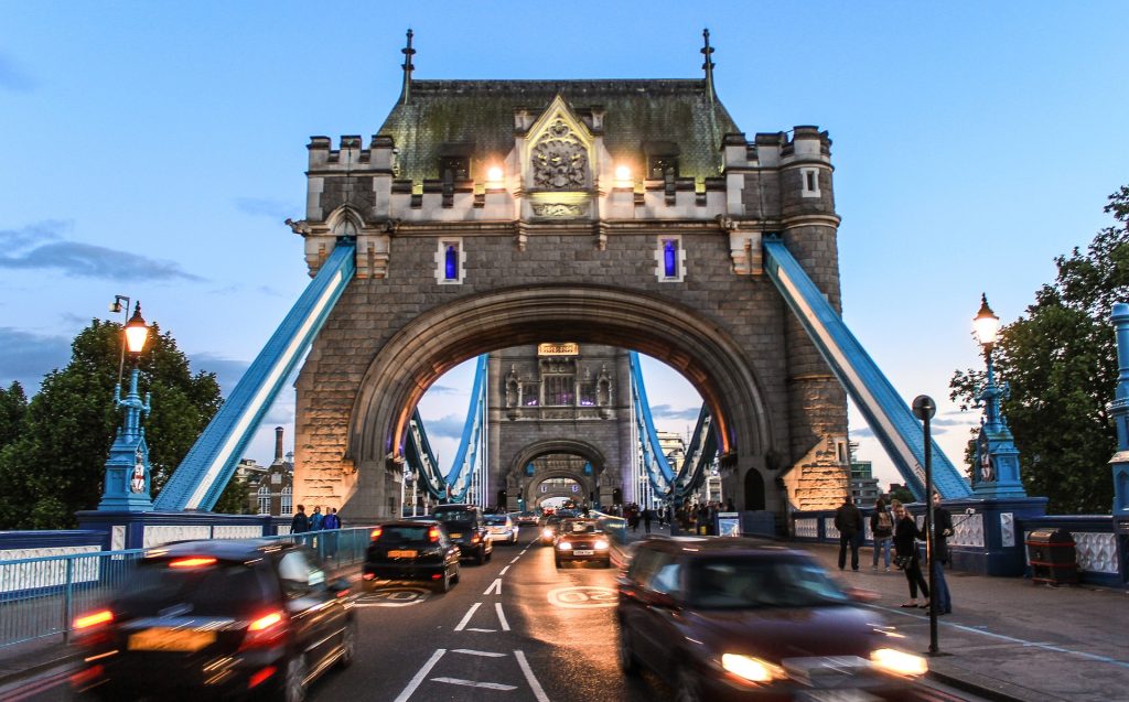 tower-bridge-980962_1920
