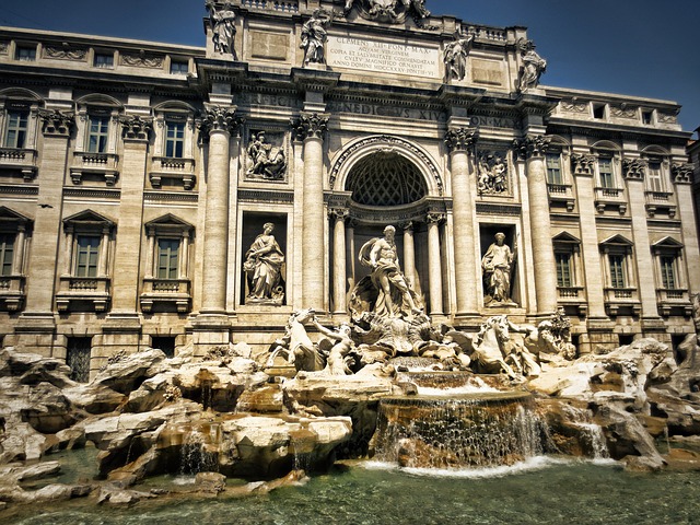 trevi-fountain-298411_640