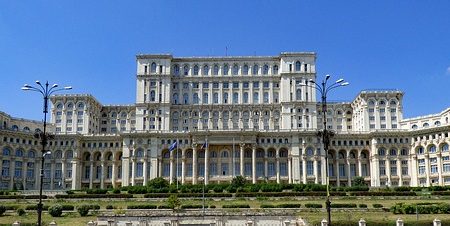 Romanian bank completes local bank acquisition including factoring activity