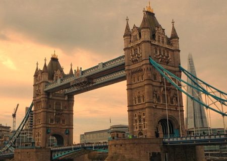 Peer-to-peer lending contributes more than £1bn to UK economy
