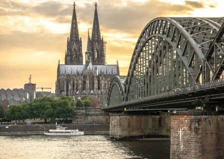 German-based SME financier acquires factoring firm