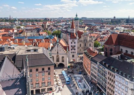 Will Daimler replace Postbank with a fintech platform?