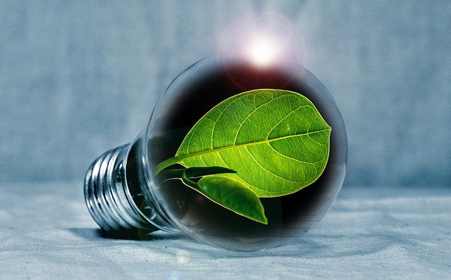 lightbulb-gc21e99b2a_640_4