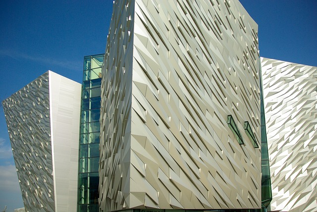 belfast-579373_640