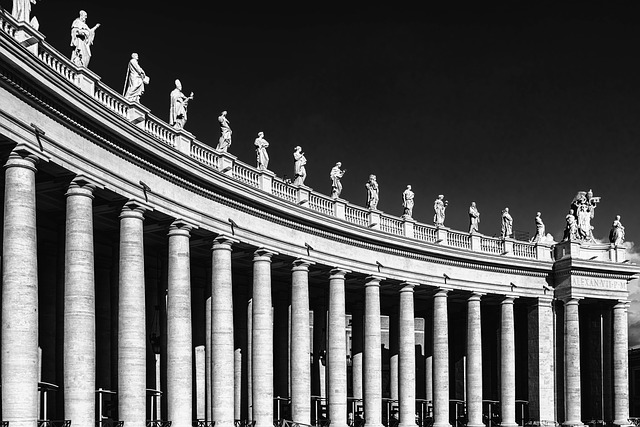 st-peters-basilica-1697064_640