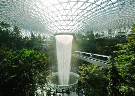 MAS partners industry to develop generative AI risk framework for the financial sector