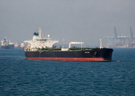US steps up scrutiny on oil trade as sanctions risk intensifies